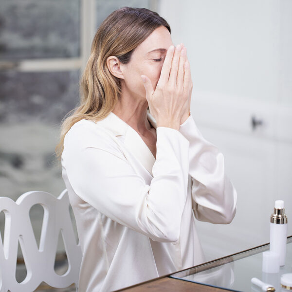 Sisleÿa L'Intégral Anti-Âge Sérum Éclat Anti-Taches 30ml
