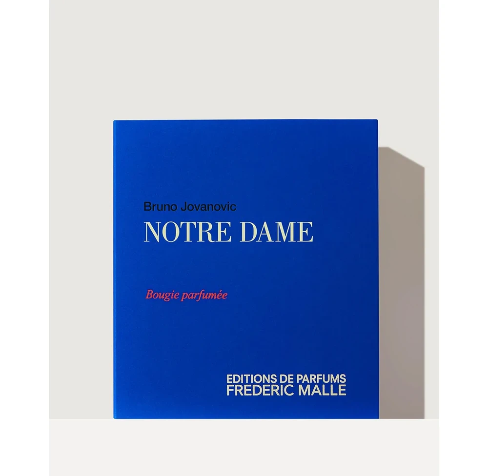 Notre Dame Candle 220g