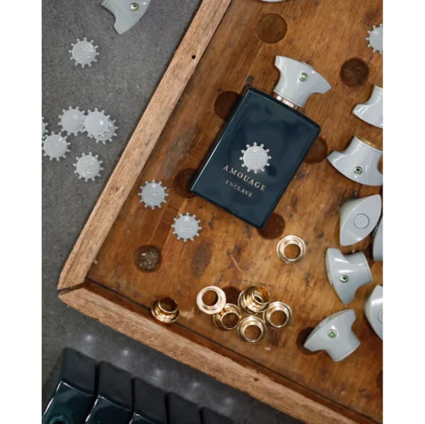 Enclave Eau de Parfum